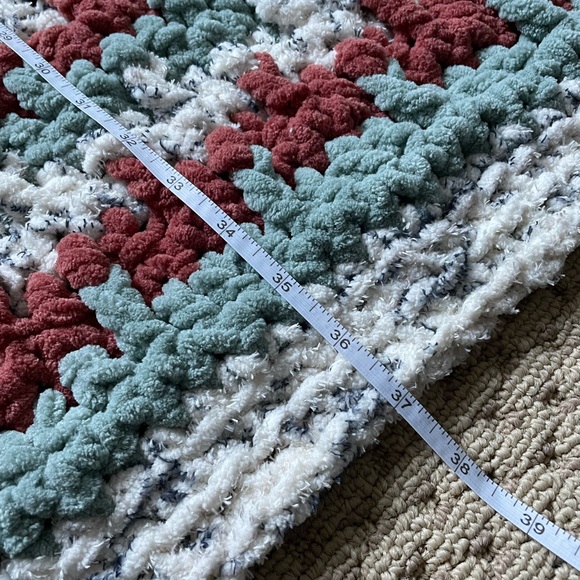 Handmade Jump Stripe Soft Squishy Multicolored Crochet Nursery Baby Blanket - Picture 4 of 6